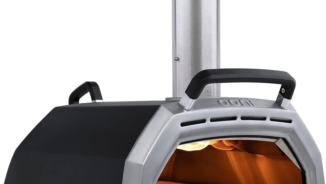 Ooni pizza oven